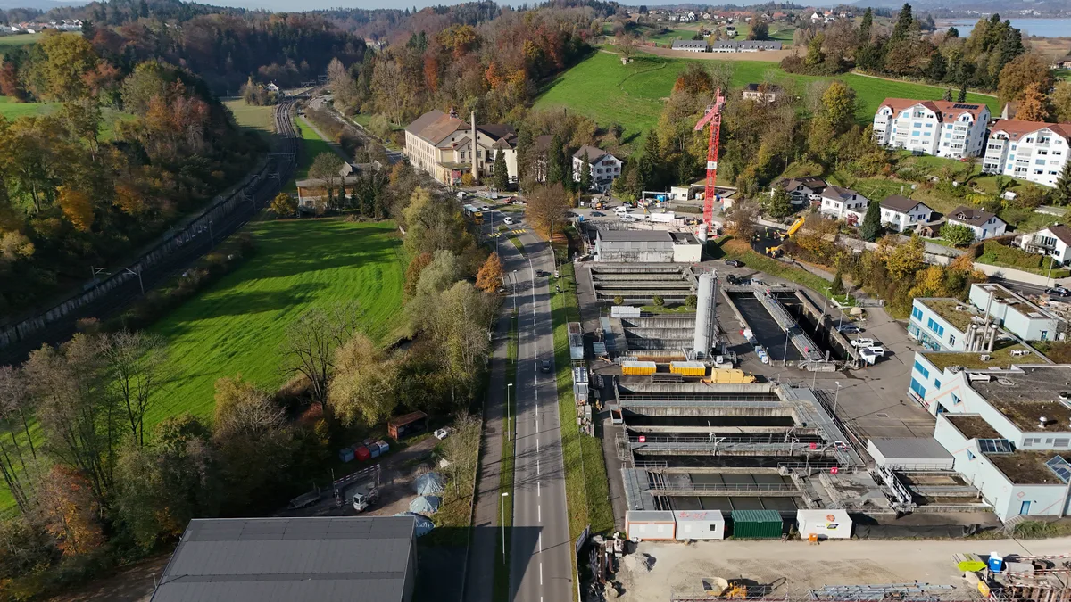 Blick auf die Kläranlage in Wetzikon.